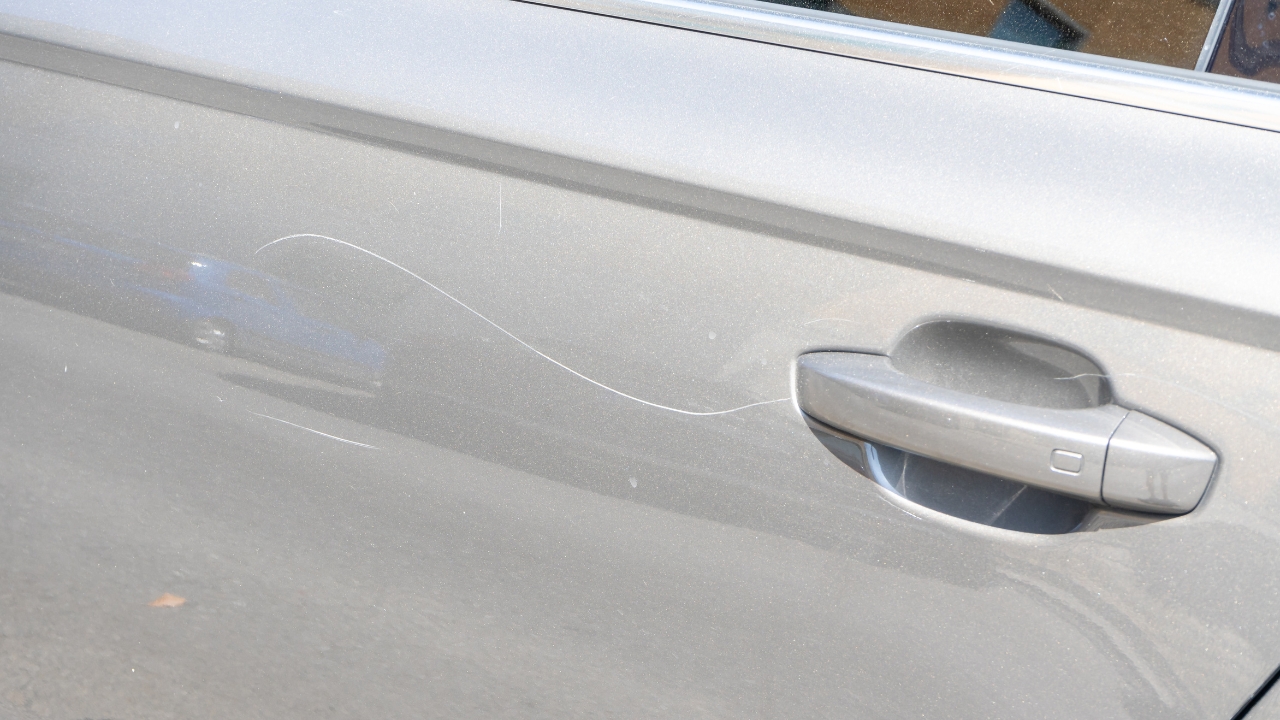 I Tried These 15 Car Hacks and They Really Work 14 Car Scratch