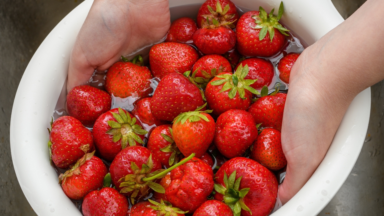 10 Smart Ways You Should Be Using Castile Soap 9 cleaning fruits