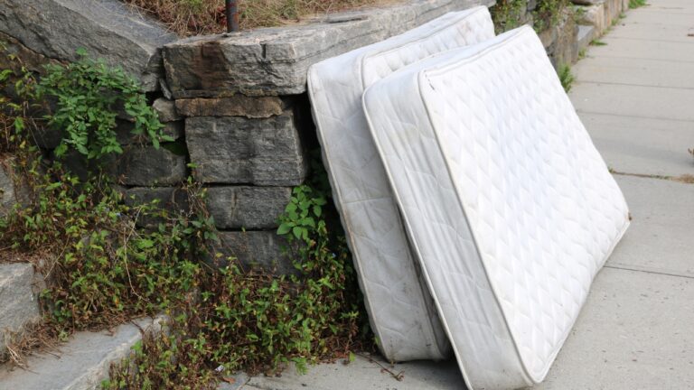 10 Signs It’s Time to Toss Your Mattress