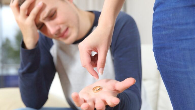 Woman says her fiancé let his mother take over their apartment, her office, and eventually their whole relationship — and within five months she had moved out, ended the engagement, and watched both of them get forced back home