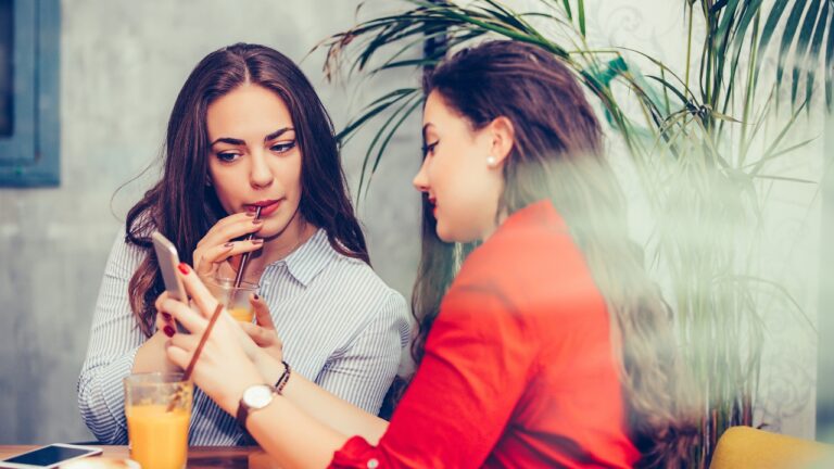 Woman says a friend showed her screenshots proving her sister was in love with her husband — and within weeks her sister had moved into his apartment, then gotten dumped just as fast