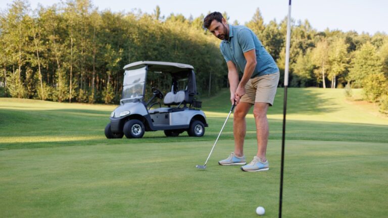 Man says he lied about “extra work” so he could go golfing — and two years later, he says losing his fiancée finally taught him what he had dumped on her