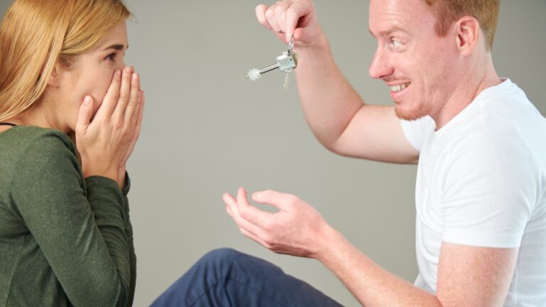 Woman says her estranged dad’s girlfriend got a house key, started acting like the new mom — and then actually tried to send her to bed in her own home