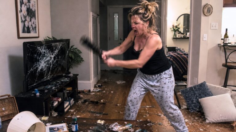 Friend’s Girlfriend Got Drunk and Broke Things in the House — Then Police Got Involved
