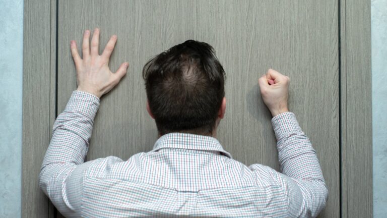 Neighbor Tried to Force His Way Into the House — Then 911 Left the Homeowner Waiting While He Kept Banging