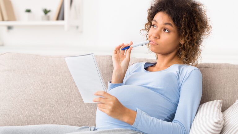 Pregnant Woman Says Her Sister’s Past Behavior Makes Her Question the Baby Shower Invite