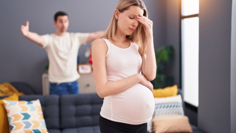 Pregnant Woman Says Her Husband Planned Nothing for Her 30th Birthday — Then Acted Surprised When She Was Hurt