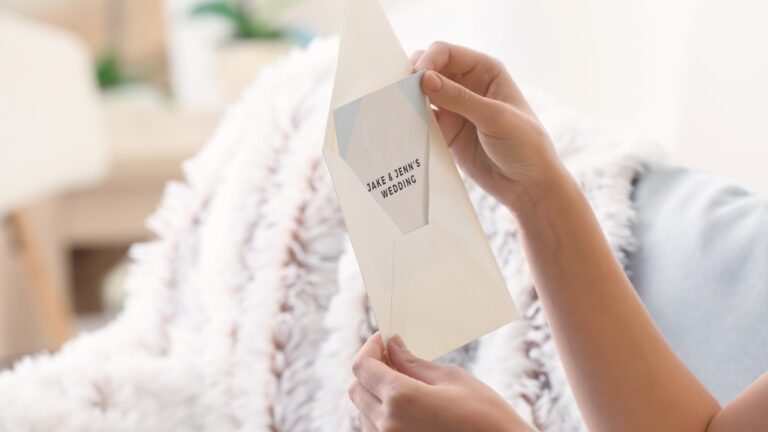 Woman Says She Opened a Wedding Invitation and Saw Her Ex-Fiancé’s Name — Then Realized He Was Marrying Her Cousin