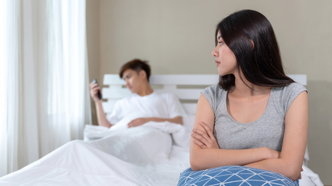 10 Marriage Habits That Can Make a Wife Feel Lonely Without Anyone Noticing