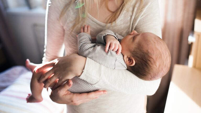 Woman Says She Had a Baby and Didn’t Tell the Parents Who Never Really Raised Her
