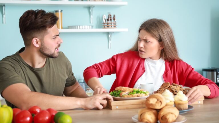 Man Says His Flatmate’s Girlfriend Moved in for “Two Weeks” — Then She Started Acting Like His Food Was Hers Too